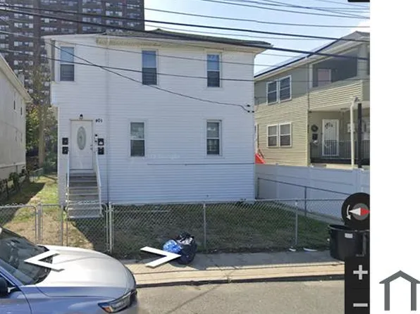 401 Beach 30th St, Far Rockaway, NY