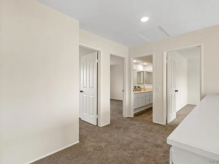 1892 White Birch Dr — Photo 21