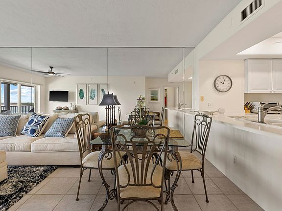 4th image of 1020 S Collier Blvd APT 506