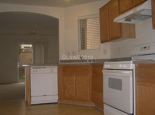 2nd image of 5635 Vassar Meadow St