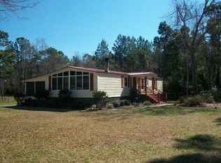 112 Jacks Ln, Bonneau, SC 29431