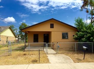 308 W Locust St, Laredo, TX 78040