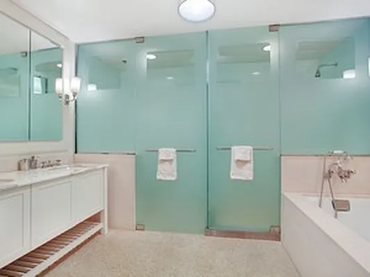 Rented by Corcoran | media 15