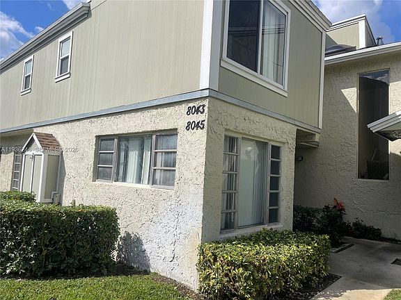 3rd image of 8043 Lagos De Campo Blvd #F-3