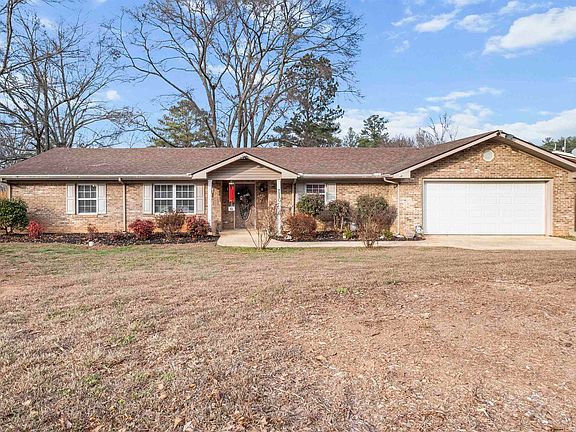 3rd image of 732 Littlebrandt Dr