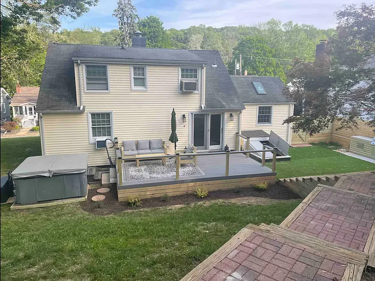 141 Western Ave — Photo 14