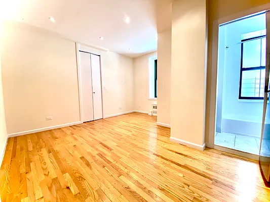 Rented by City & Suburban | media 9