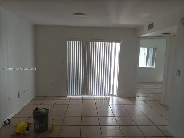 637 SW 3rd St, Miami, FL