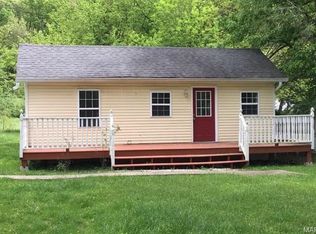 924 New Ballwin Rd, Ballwin, MO 63021