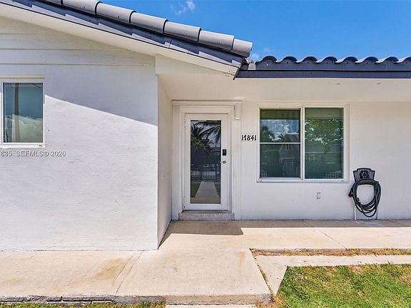 2nd image of 17841 SW 112th Pl