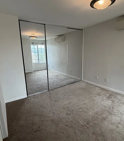 5252 Balboa Arms Dr #242 — Photo 24