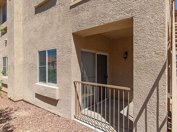 3rd image of 2110 Los Feliz St Unit 1028