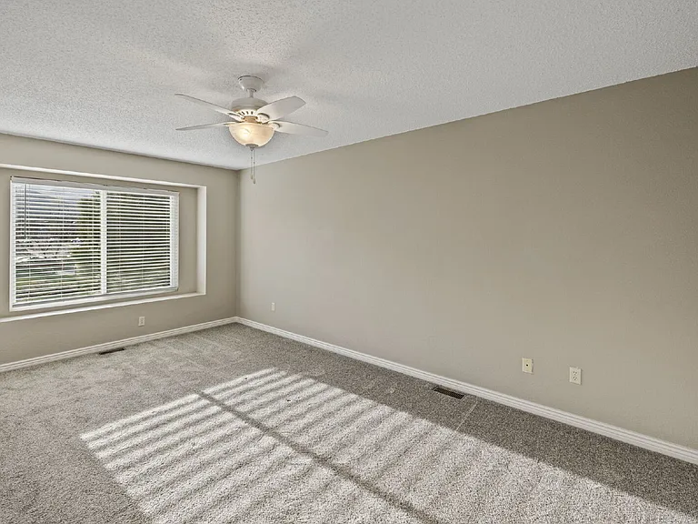 1719 S Canoe Creek Dr — Photo 18