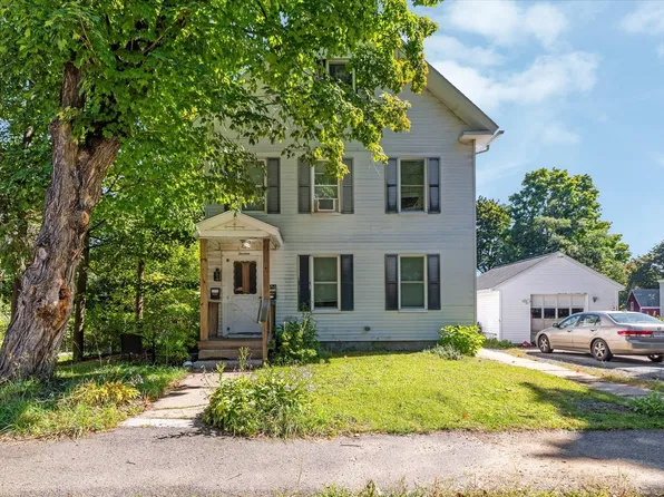 13 Mechanic St, Winchendon, MA 01475