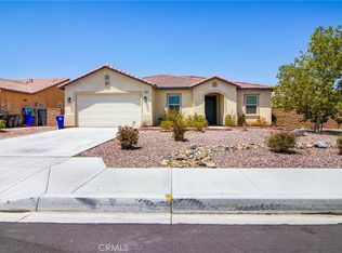 15992 Yosemite St, Victorville, CA 92394