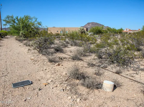 5560 S Sunset Blvd, Tucson, AZ 85757