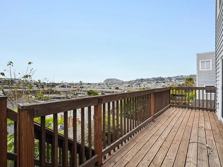421 Nevada St — Photo 27