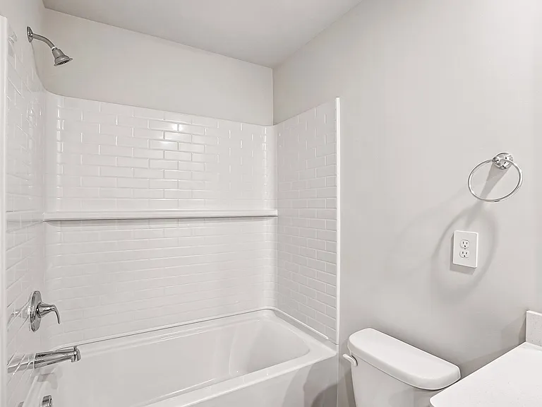528 Southland Dr — Photo 36