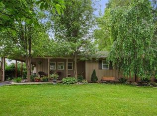 2231 W 74th Ter, Prairie Village, KS 66208
