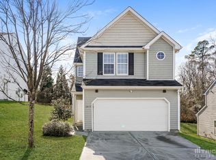 6815 Spanglers Spring Way, Raleigh, NC 27610