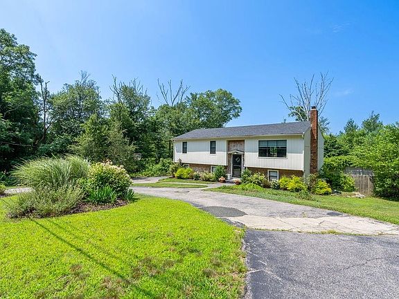 22 Clearview Dr, Richmond, RI 02892 | MLS #1363965 | Zillow