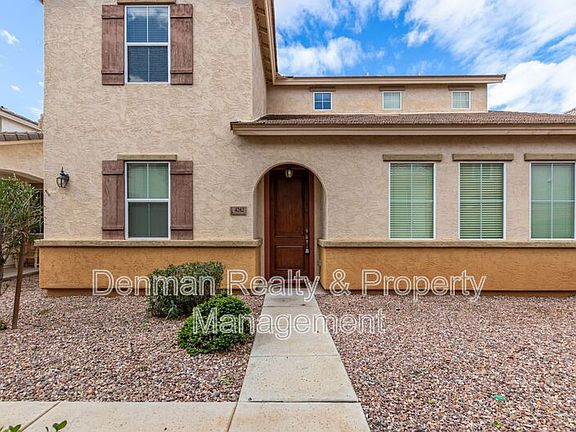 3rd image of 4262 E Carla Vista Dr