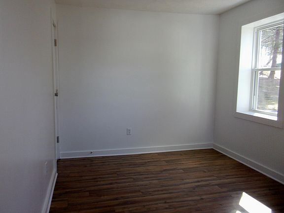 5th image of 1844 Cedar Ave