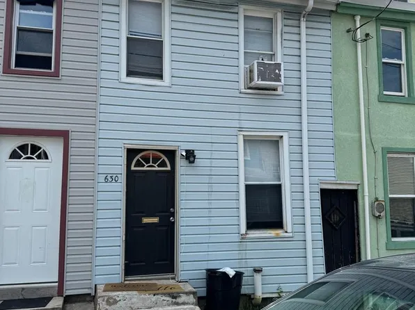 630 S 10th St, Reading, PA 19602