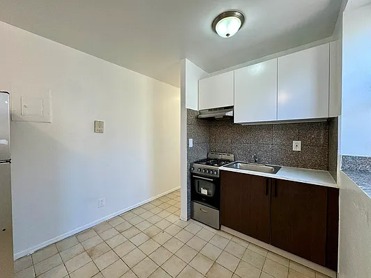 Rented by Mauro Bros Real Estate Services LLC | media 24