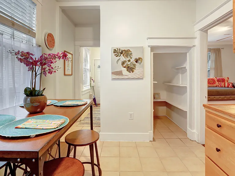 4007 Octavia St — Photo 15