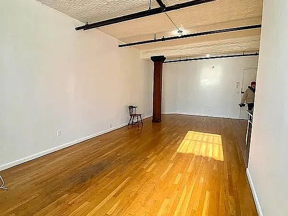 5th image of 142 Stockholm St APT 102
