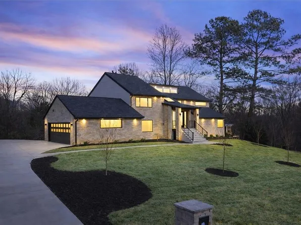 250 Bruton Way, Atlanta, GA 30342