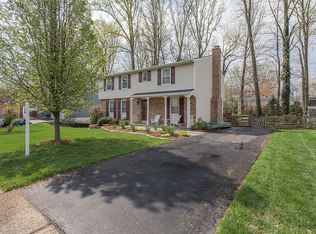 9319 Willow Pond Ln, Burke, VA 22015