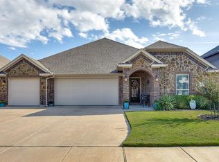 304 Madison St, Burleson, TX 76028