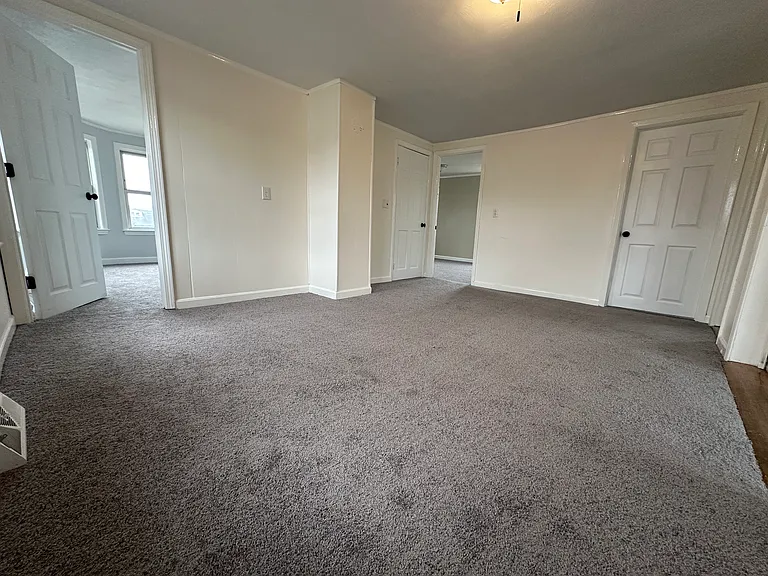 34 Ellis Ave #2 — Photo 3