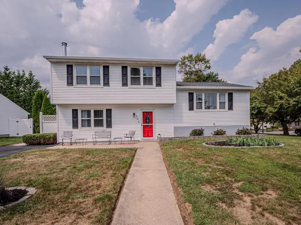 105 Melodic Dr, Newark, DE 19713