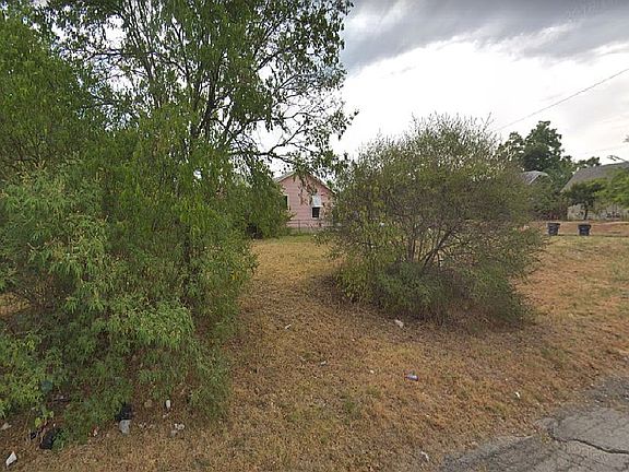 4th image of 1501 E Maddox Ave