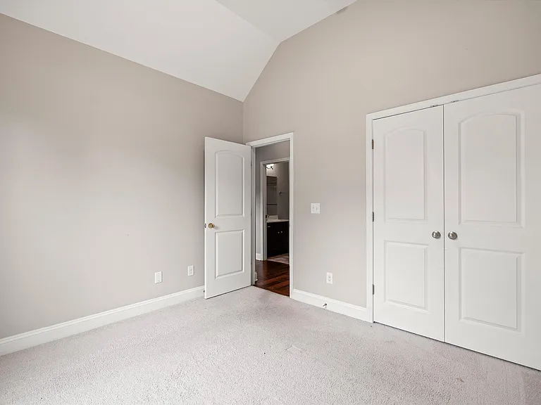 1102 Achiever Cir — Photo 10
