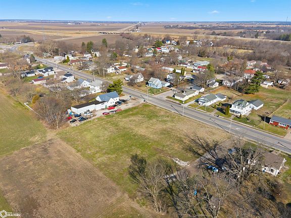 3rd image of 155 Main St