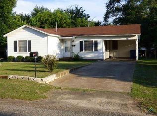 1303 W 13th St, Mount Pleasant, TX 75455