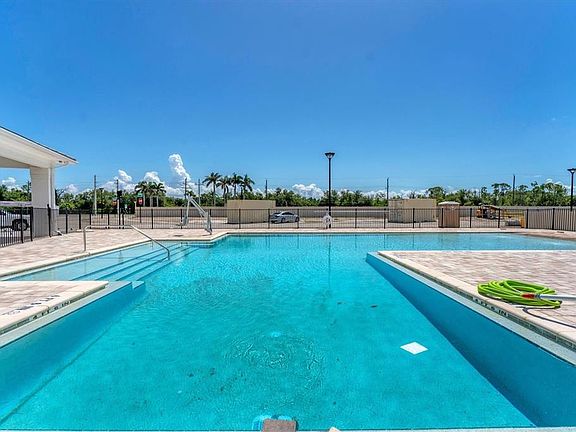3rd image of 9001 Gasparilla Rd #103