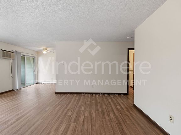 5th image of 1611 W 6th Ave APT 26