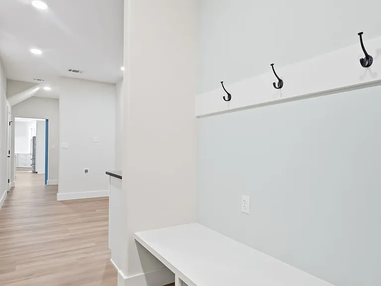 3011 River Way — Photo 43