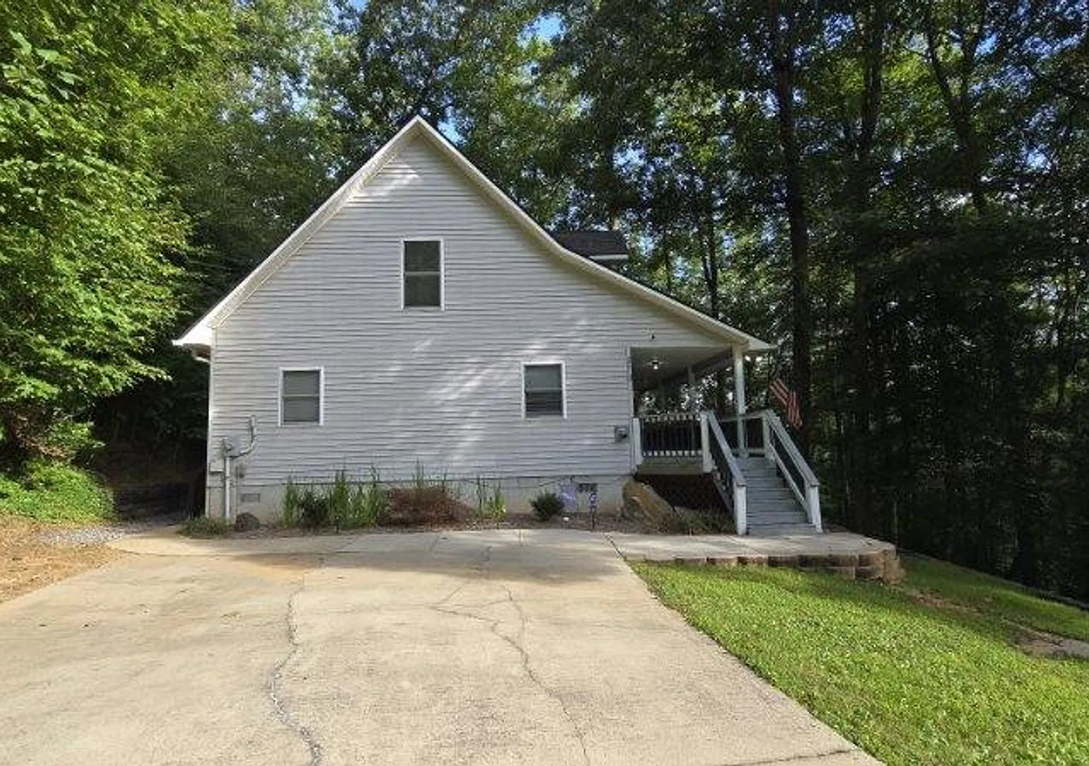 3 Bedroom 2 Bathroom home for rent — Photo 3