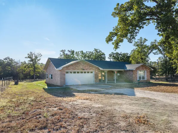 139 Fm 696, Elgin, TX 78621