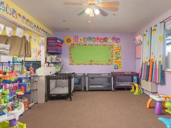 (undisclosed Address), Westbury, NY 11590