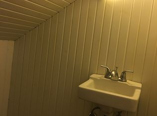 706 N Line St, Loogootee, IN 47553