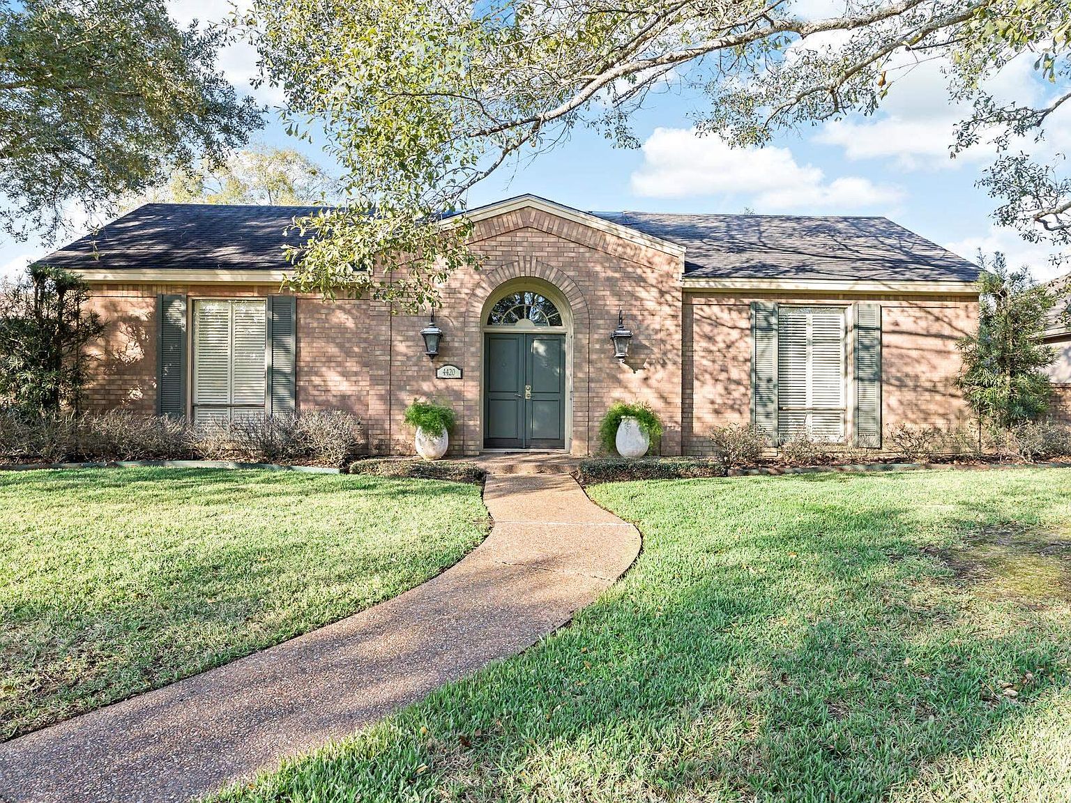 4420 Thomas Gln Beaumont TX 77706 Zillow