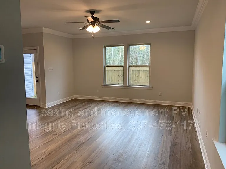 7832 Pisa Dr — Photo 6