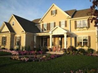 3664 Broadleaf Ave, Elgin, IL 60124